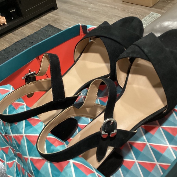 AEROSOLES BLACK SUEDE PLATFORM SANDAL | SZ 12 M - Picture 10 of 12